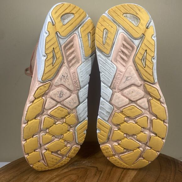 Hoka One One Arahi 6 Sun Baked Womens Orange Size 9 Running Shoes 1123195 SBCR - Picture 8 of 10